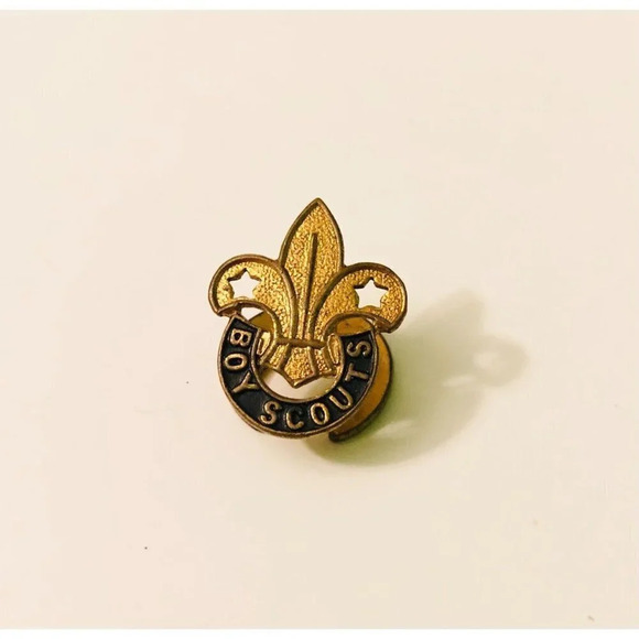 Vintage Boy Scout Pin  Button Hole Lapel - Picture 2 of 7